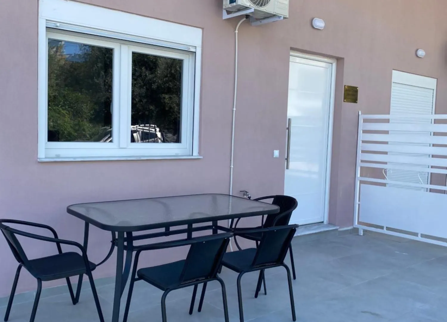 Amira Dream Apartman Nea Kallikrateia 0*,  Greece